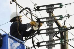 2506-139603-acces-a-l-electricite-l-afrique-subsaharienne-concentre-86-du-deficit-mondial-rapport_M
